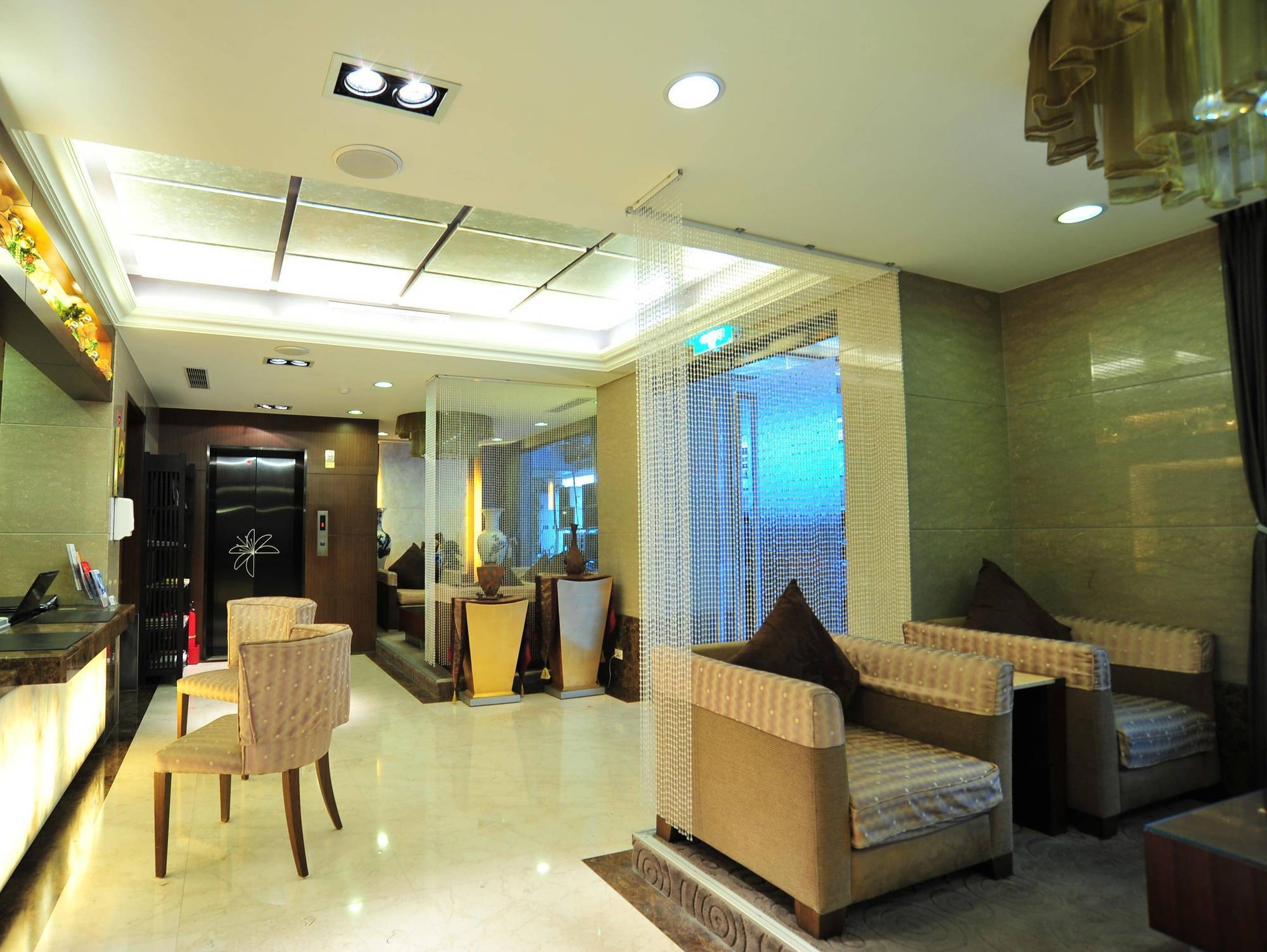 Shin Yuan Celeb Metro Hotel Синьчжу Экстерьер фото